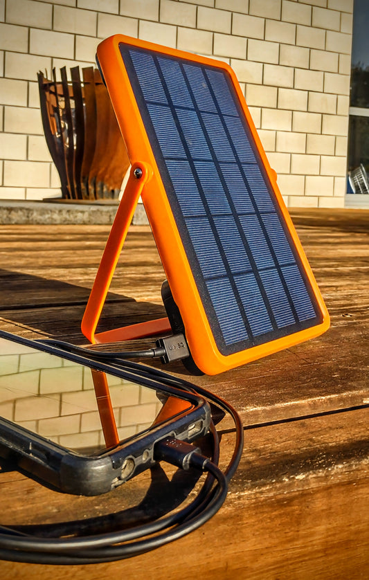 Torch - Large Solar panel, outdoor light & Power bank